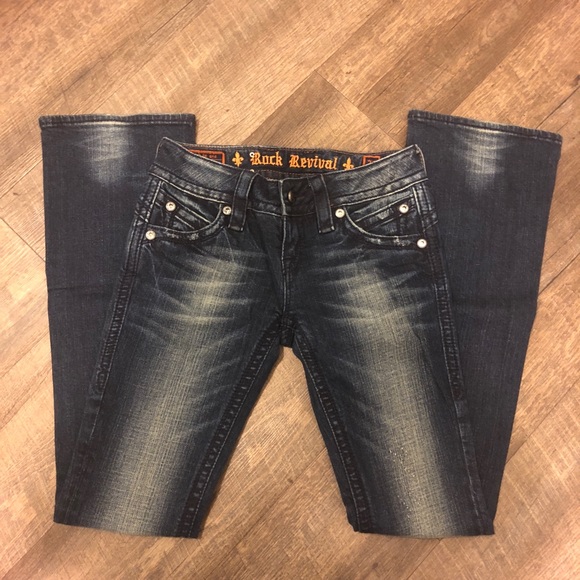 NWOT Rock Revival Dark Wash Jewel Accent Jeans